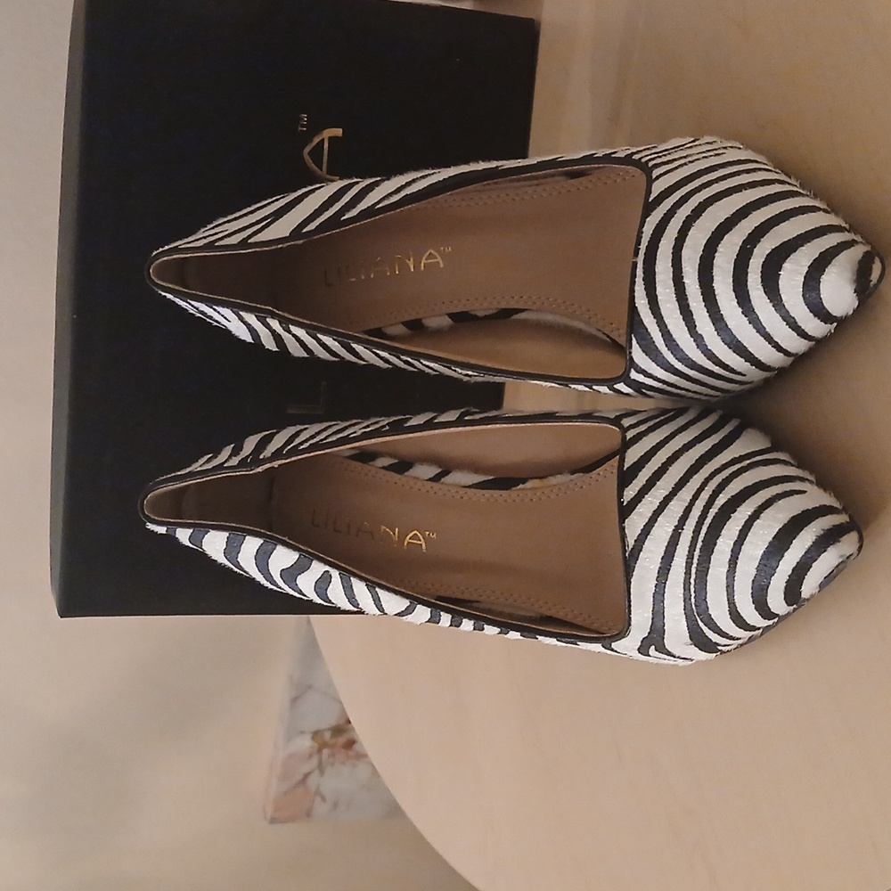 Zebra Heels - Picture 5 of 8